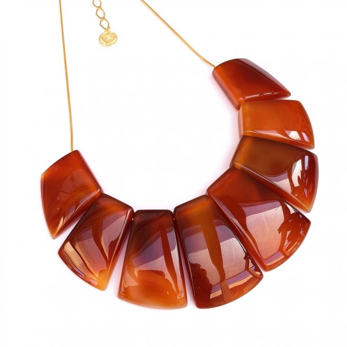 Mãos da Terra Eight Stone Agate Necklace
